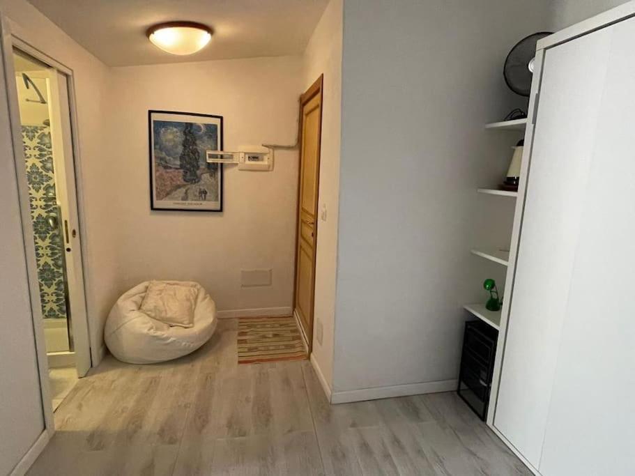 Lovely Studio In The Heart Of Альгеро Экстерьер фото